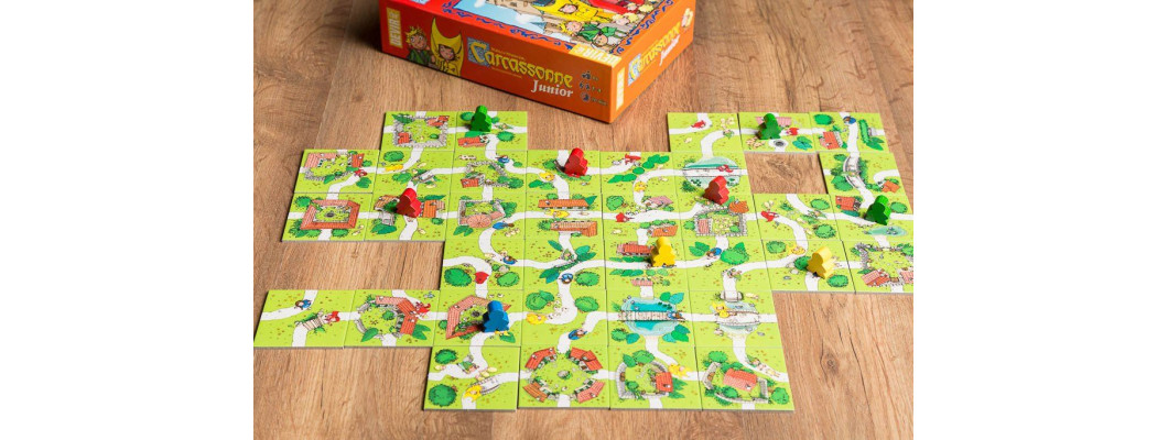 Carcassonne Junior, un boardgame ideal pentru copiii aventurieri şi exploratori